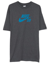 Load image into Gallery viewer, NIKE SKATEBALL MENS STYLE # 321495

