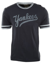 Load image into Gallery viewer, Red Jacket New York Yankees Remote Cont Tee Mens Style : Rj479
